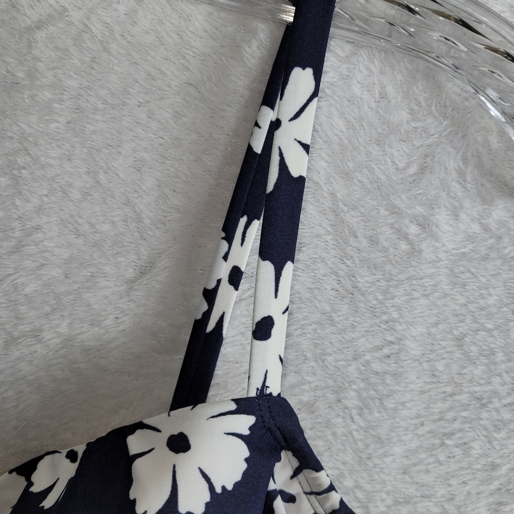 Kona Sol Women's Navy White Floral Print Size L One Piece Swimsuit Cover Up - Picture 8 of 12